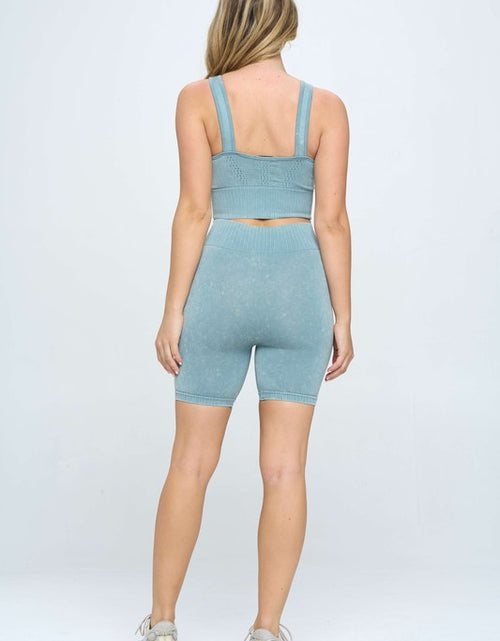 Load image into Gallery viewer, Mineral wash seamless biker shorts set - Matches Boutique
